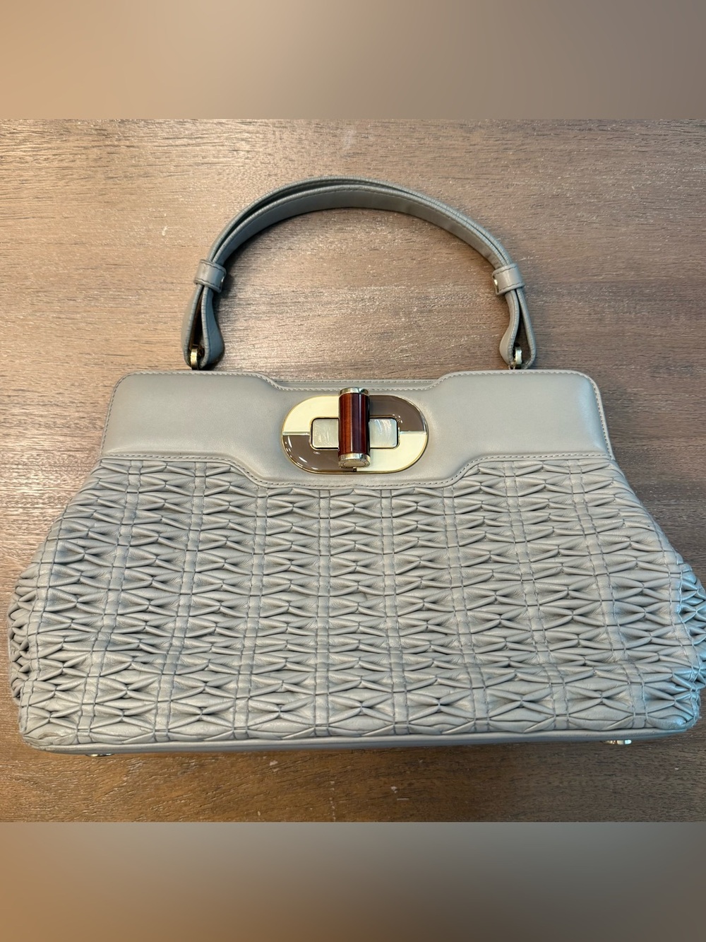 Bulgari Authenticated Isabella Rossellini Gray Leather Top-Handle Bag